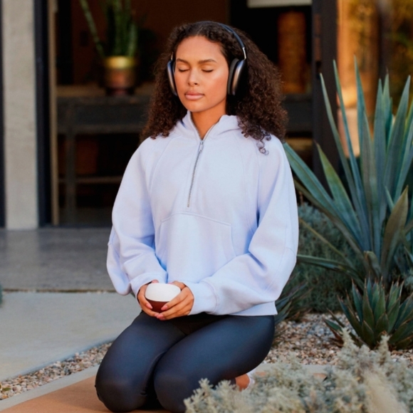 Hyperice Core Premium Bundle - Picture 2 of 11